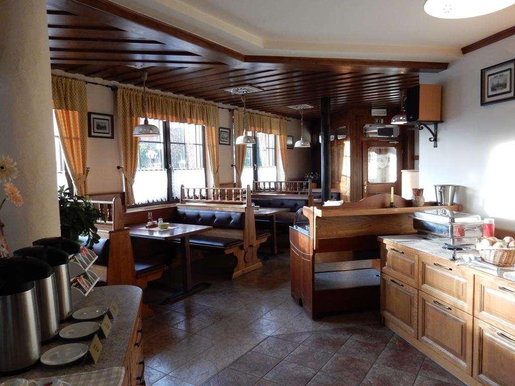 Garni Hotel Terano Марибор Ресторан фото